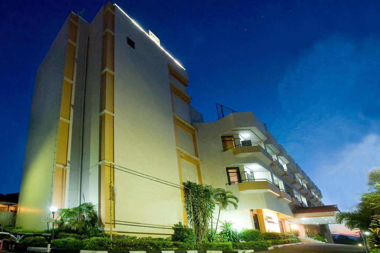Hotel Sahid Manado Extérieur photo